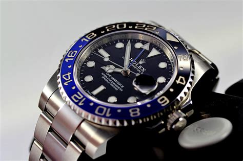 come riconoscere un rolex gmt falso|Rolex GMT Master 2: come riconoscere il modello originale.